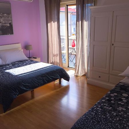 Policlinico Apartments グラヴィーナ・ディ・カターニア エクステリア 写真